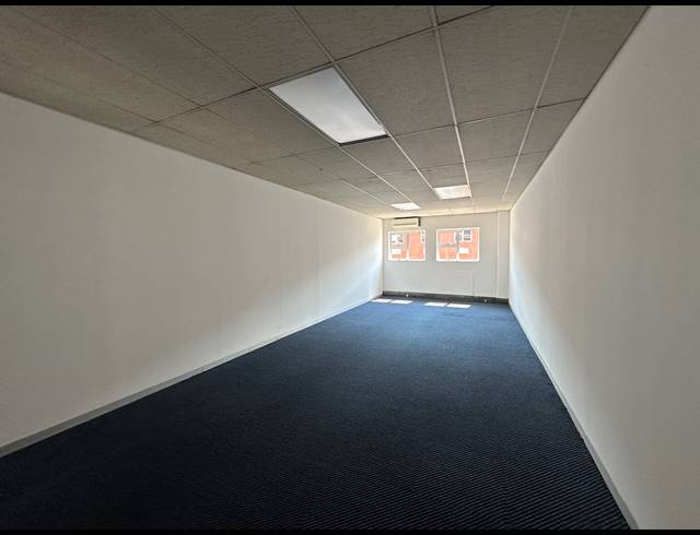 50.50M² OFFICE TO LET IN CENTURION CENTRAL